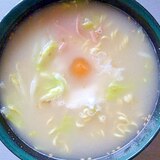 白菜と半熟たまごで♪インスタントラーメンアレンジ